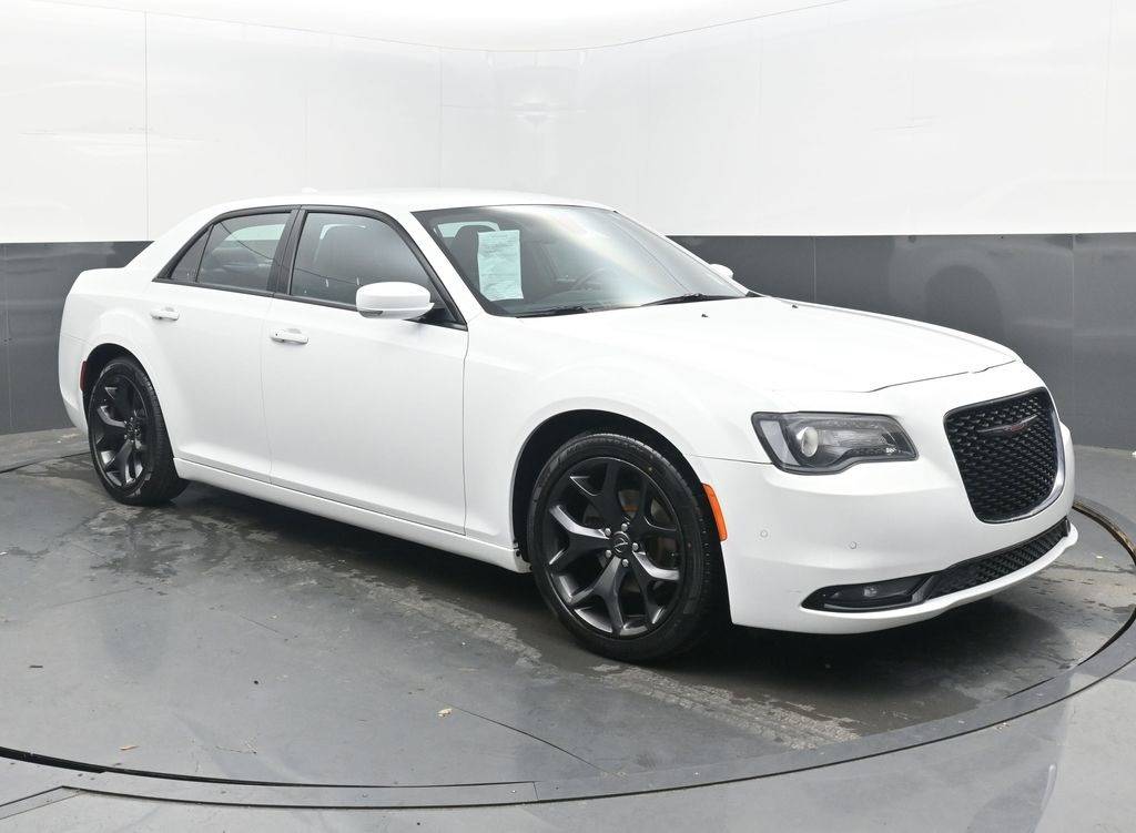 2021 Chrysler 300