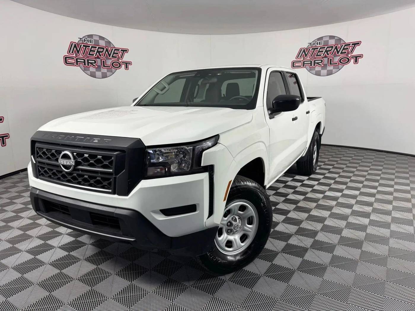2024 Nissan Frontier