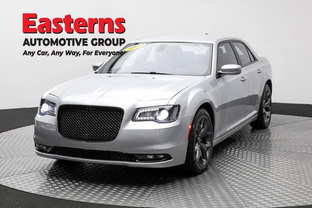 2021 Chrysler 300