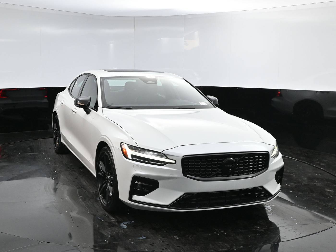 2024 Volvo S60