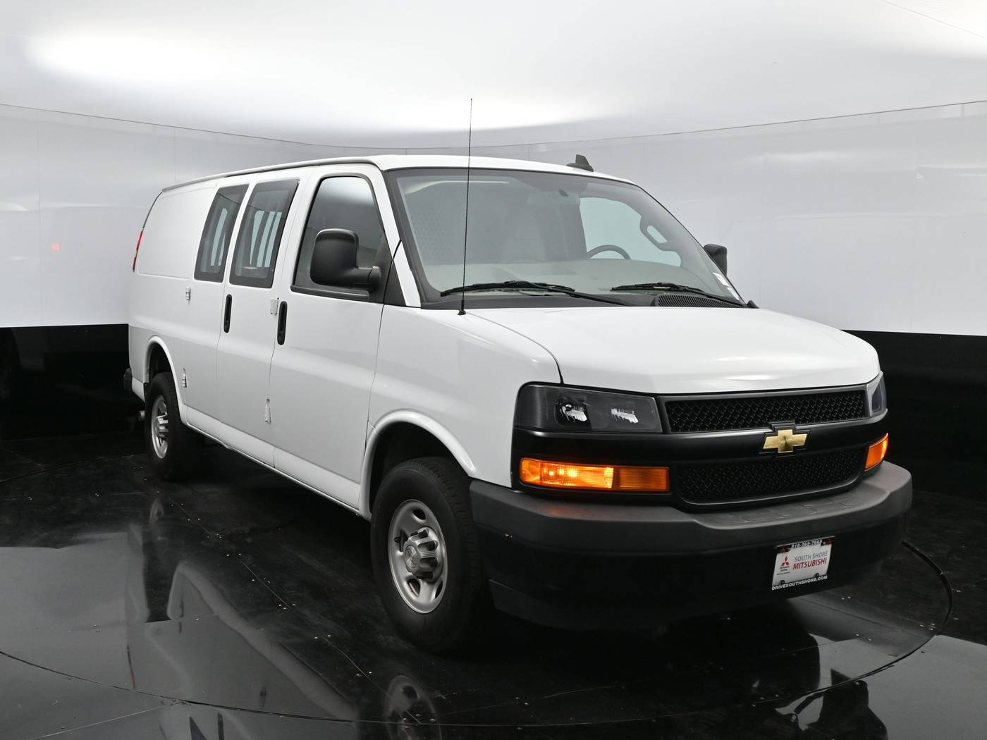 2022 Chevrolet Express Cargo Van