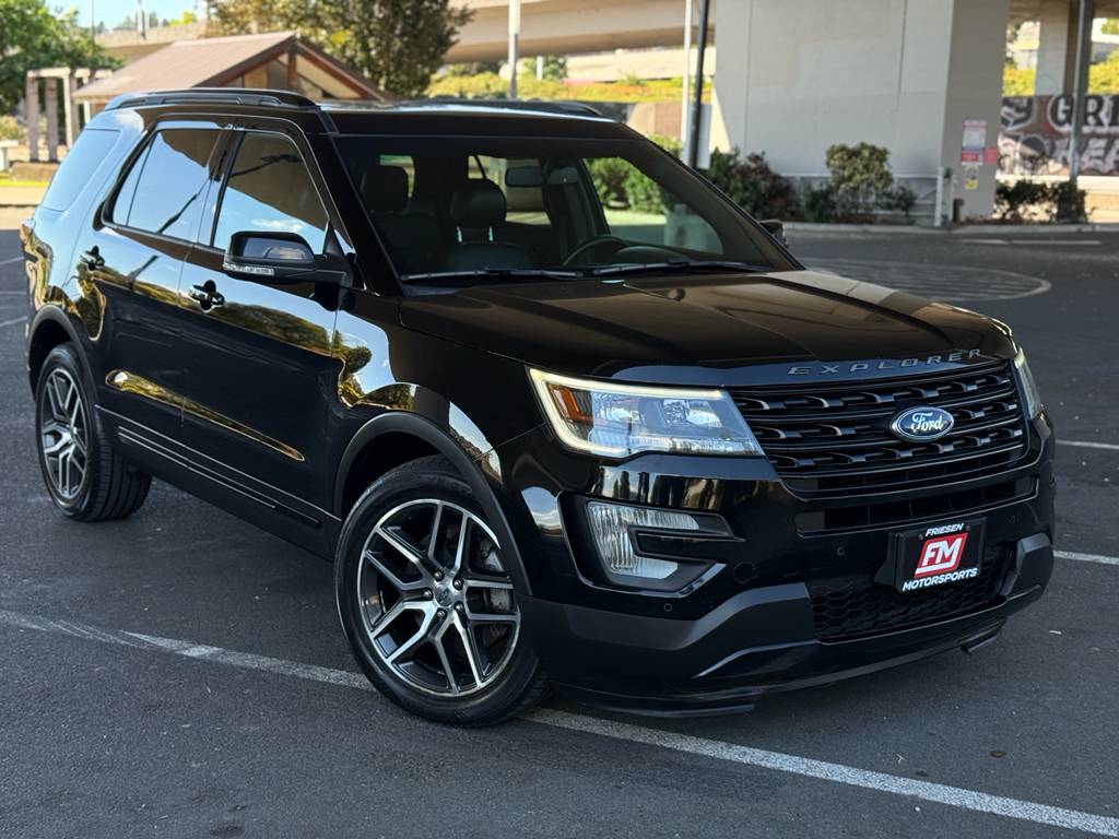 2016 Ford Explorer
