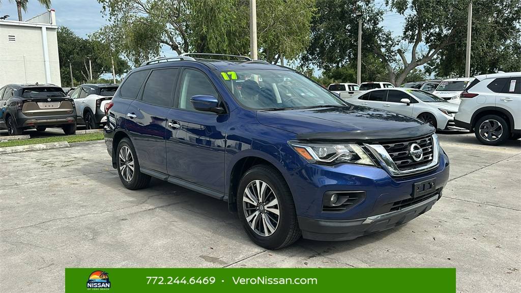 2017 Nissan Pathfinder