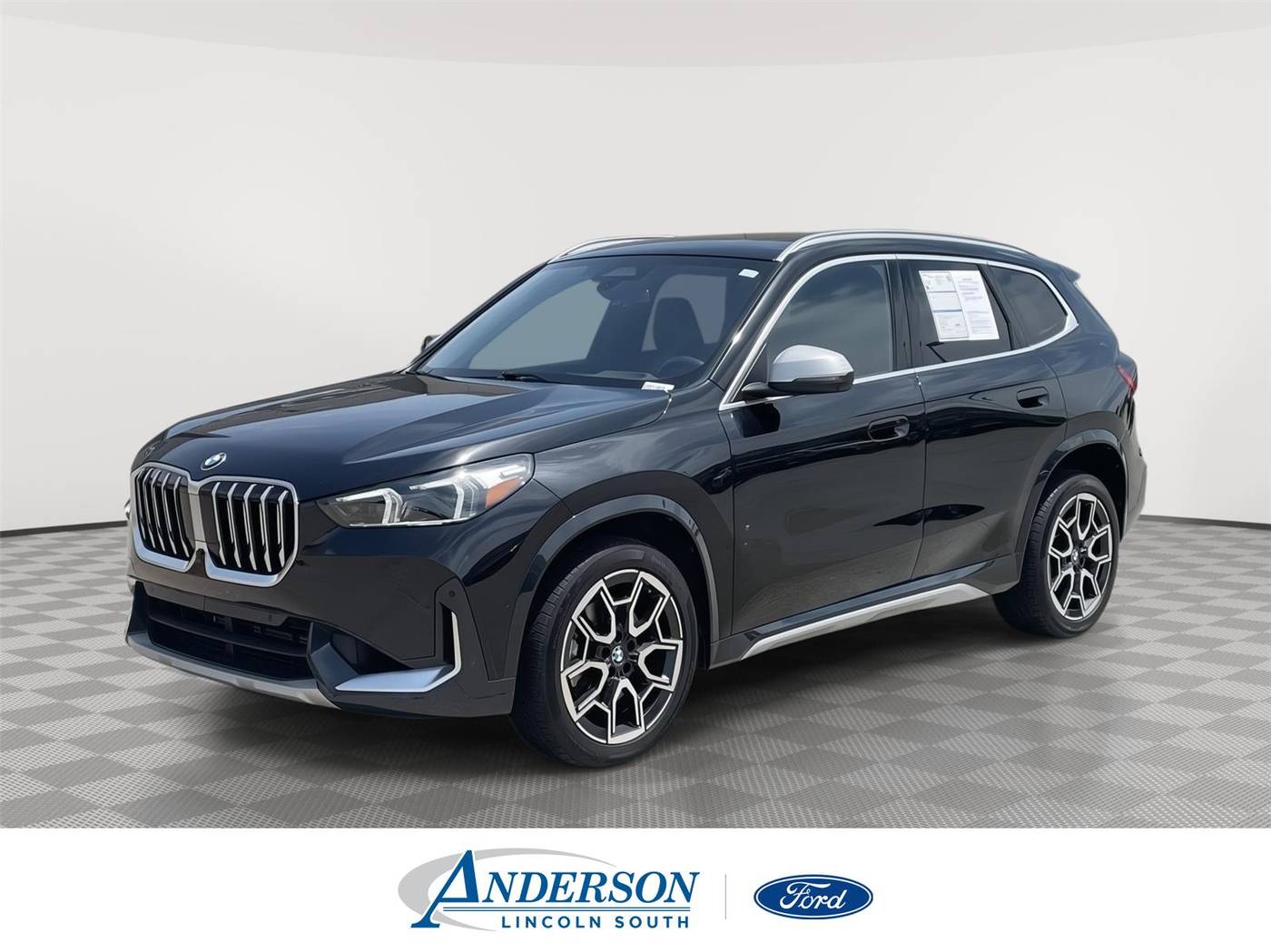 2023 BMW X1