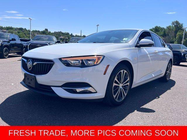 2018 Buick Regal Sportback