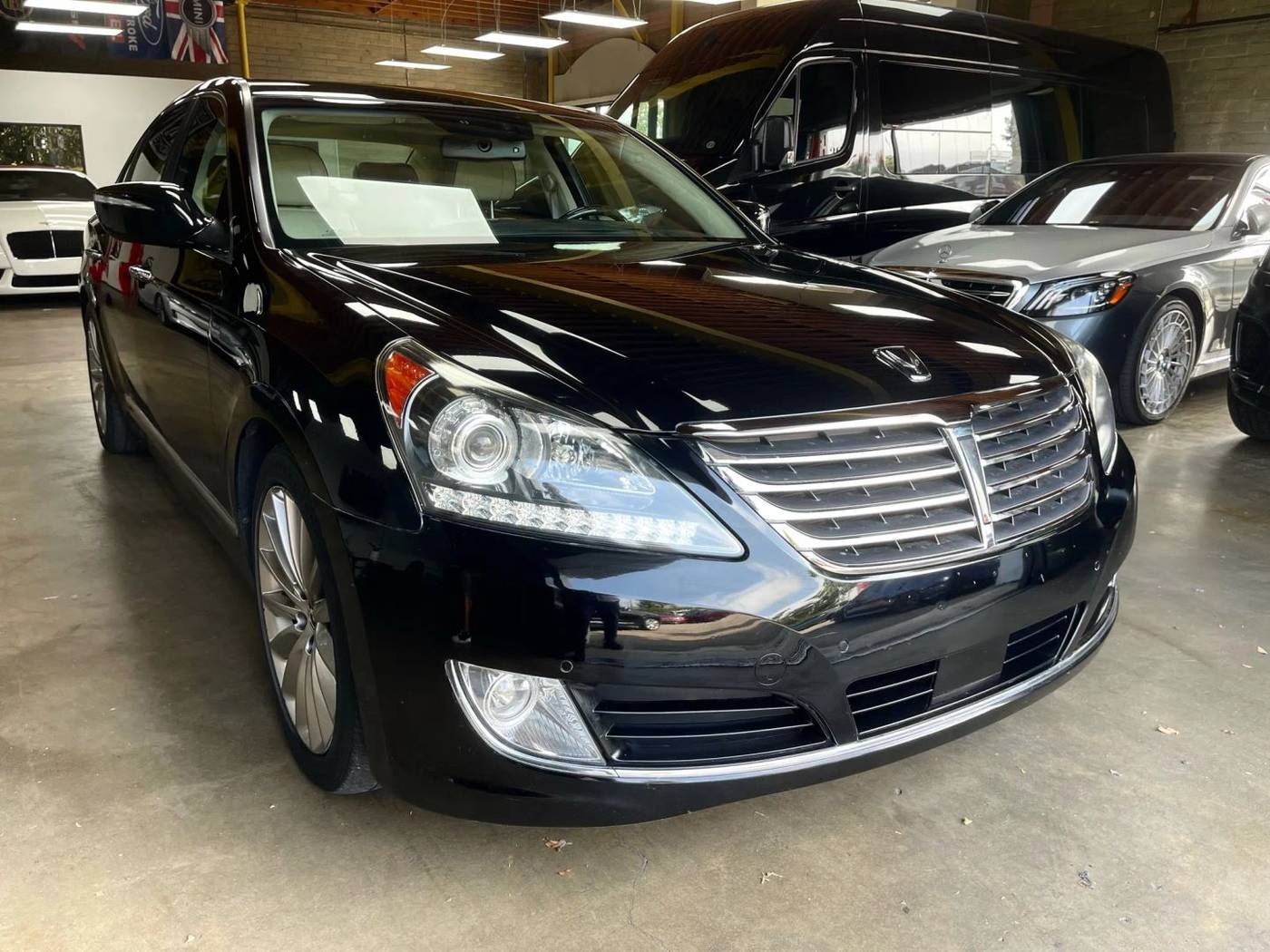 2016 Hyundai Equus
