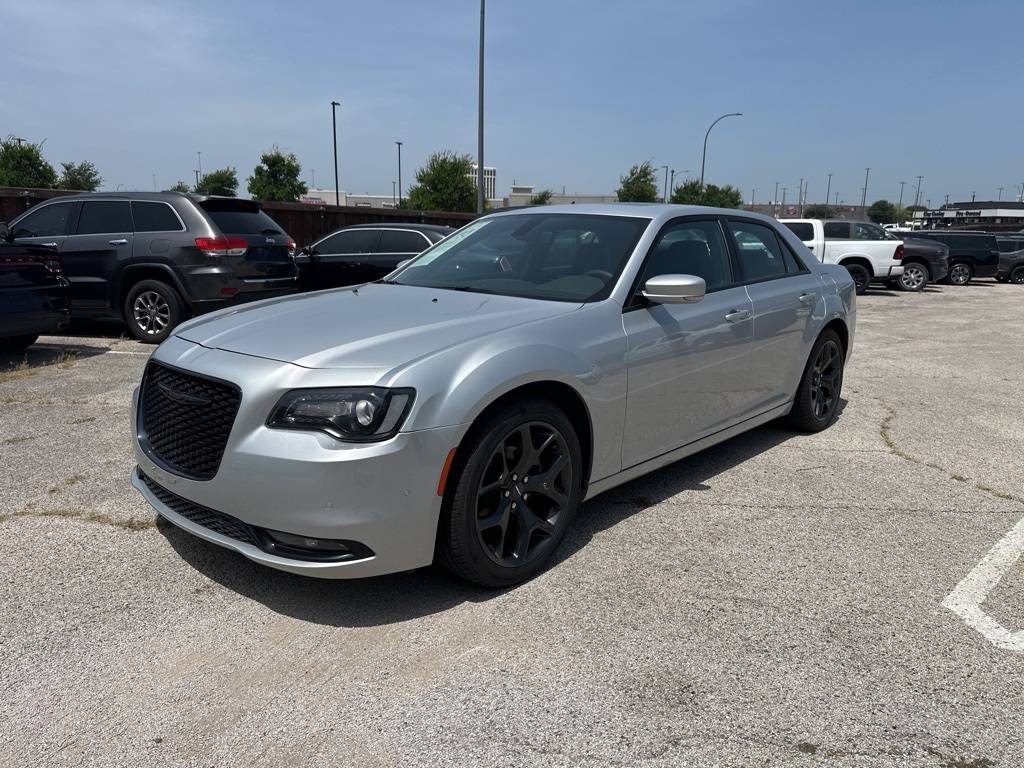 2023 Chrysler 300