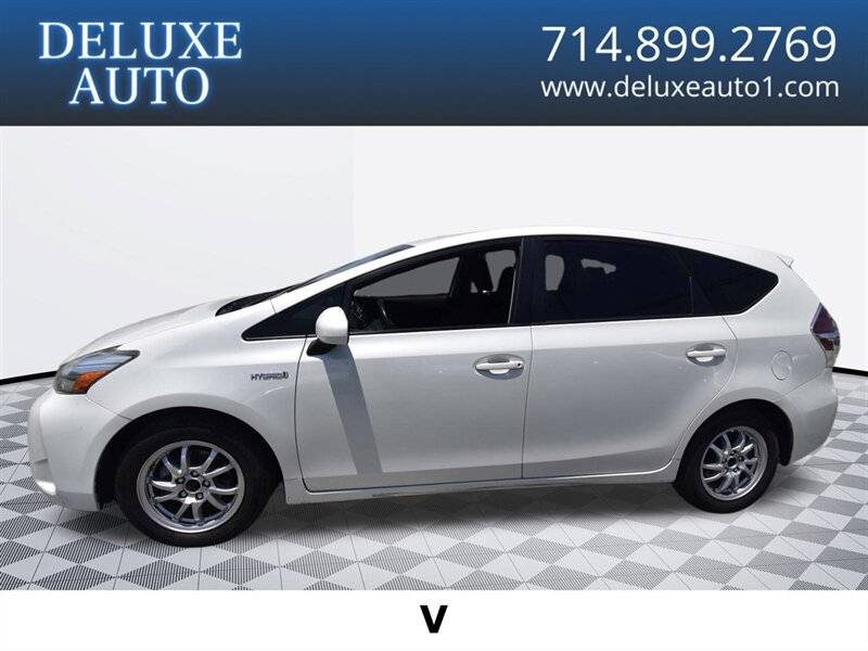 2017 Toyota Prius V