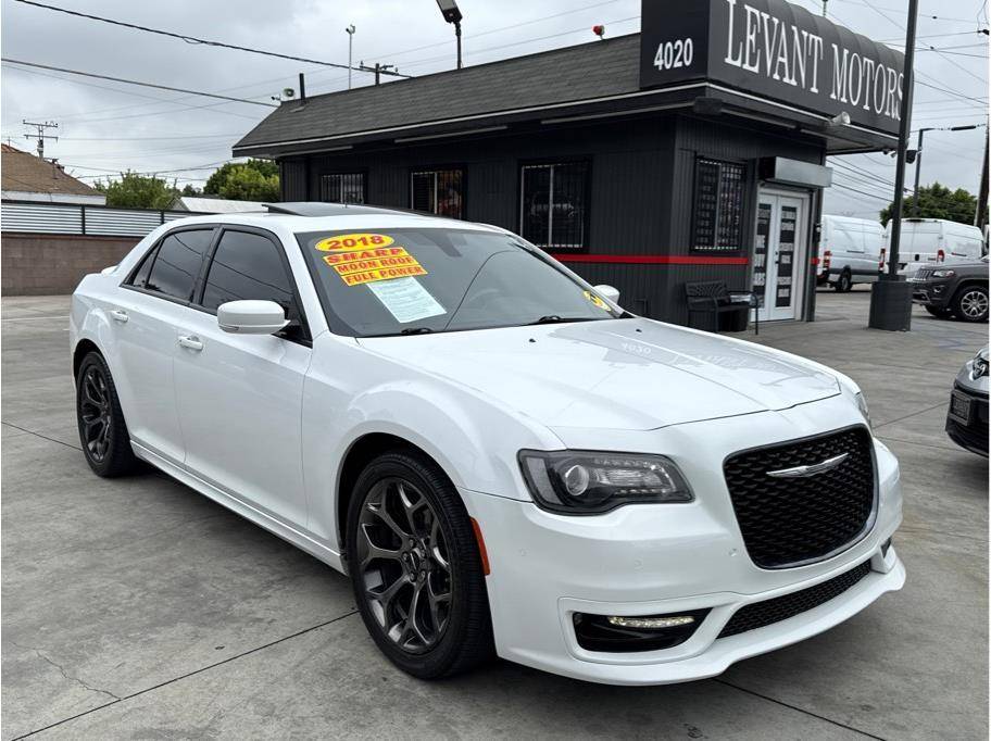 2018 Chrysler 300