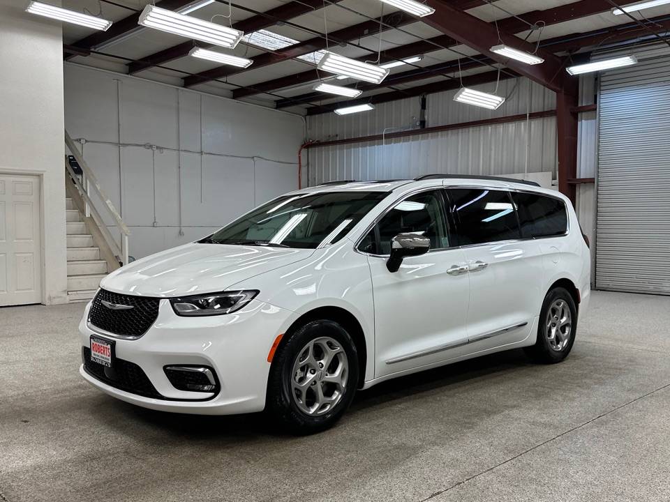2023 Chrysler Pacifica