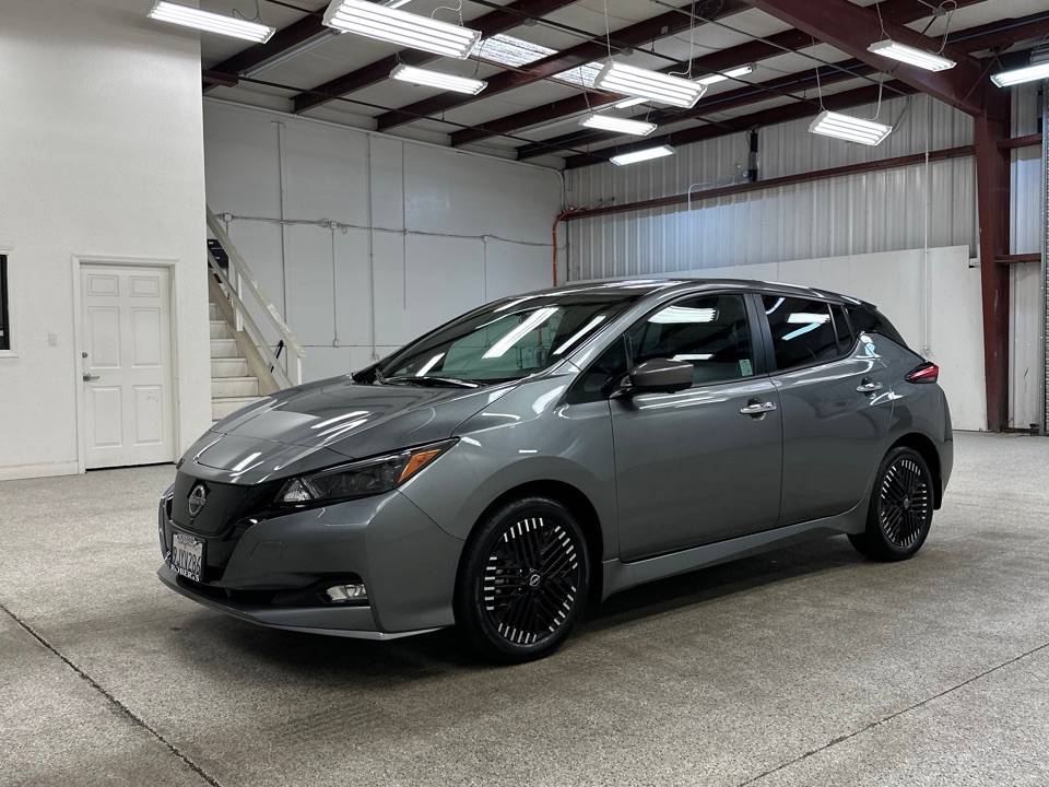 2023 Nissan Leaf