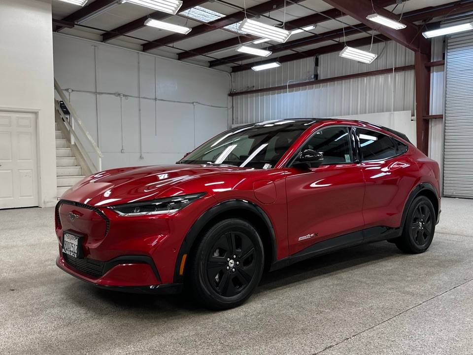 2022 Ford Mustang Mach-e