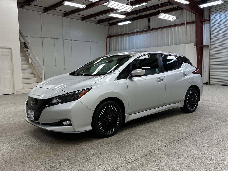 2024 Nissan Leaf