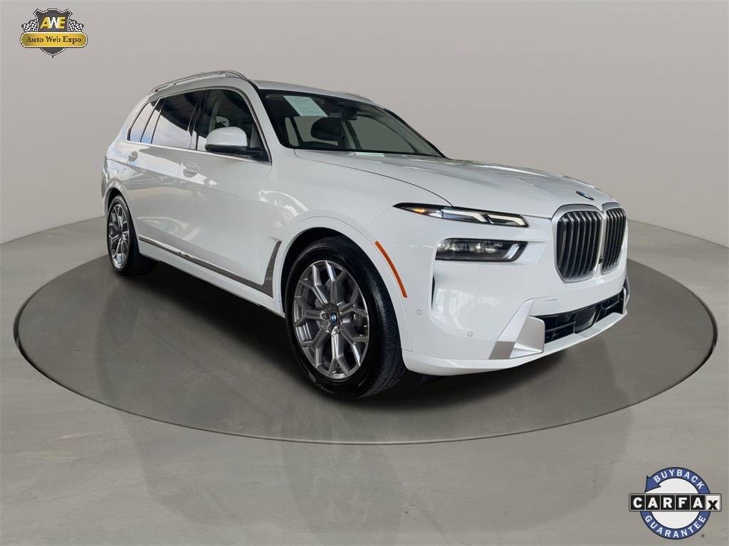 2023 BMW X7