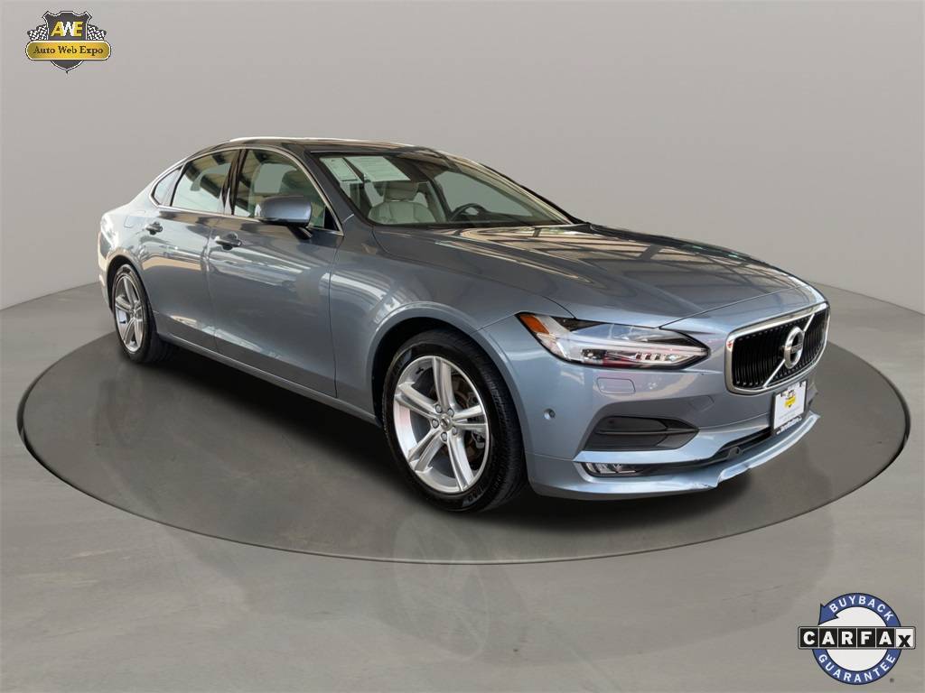 2017 Volvo S90