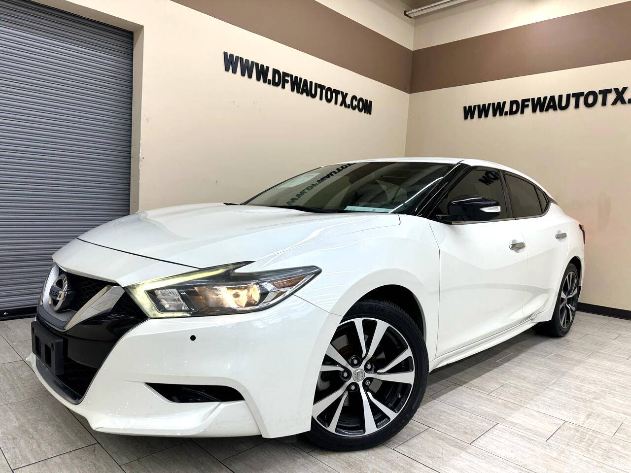 2017 Nissan Maxima