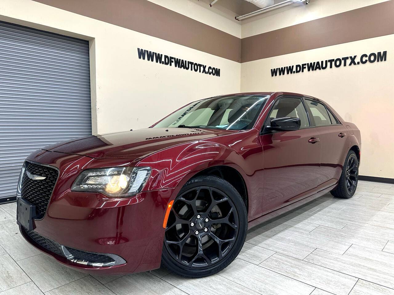 2019 Chrysler 300