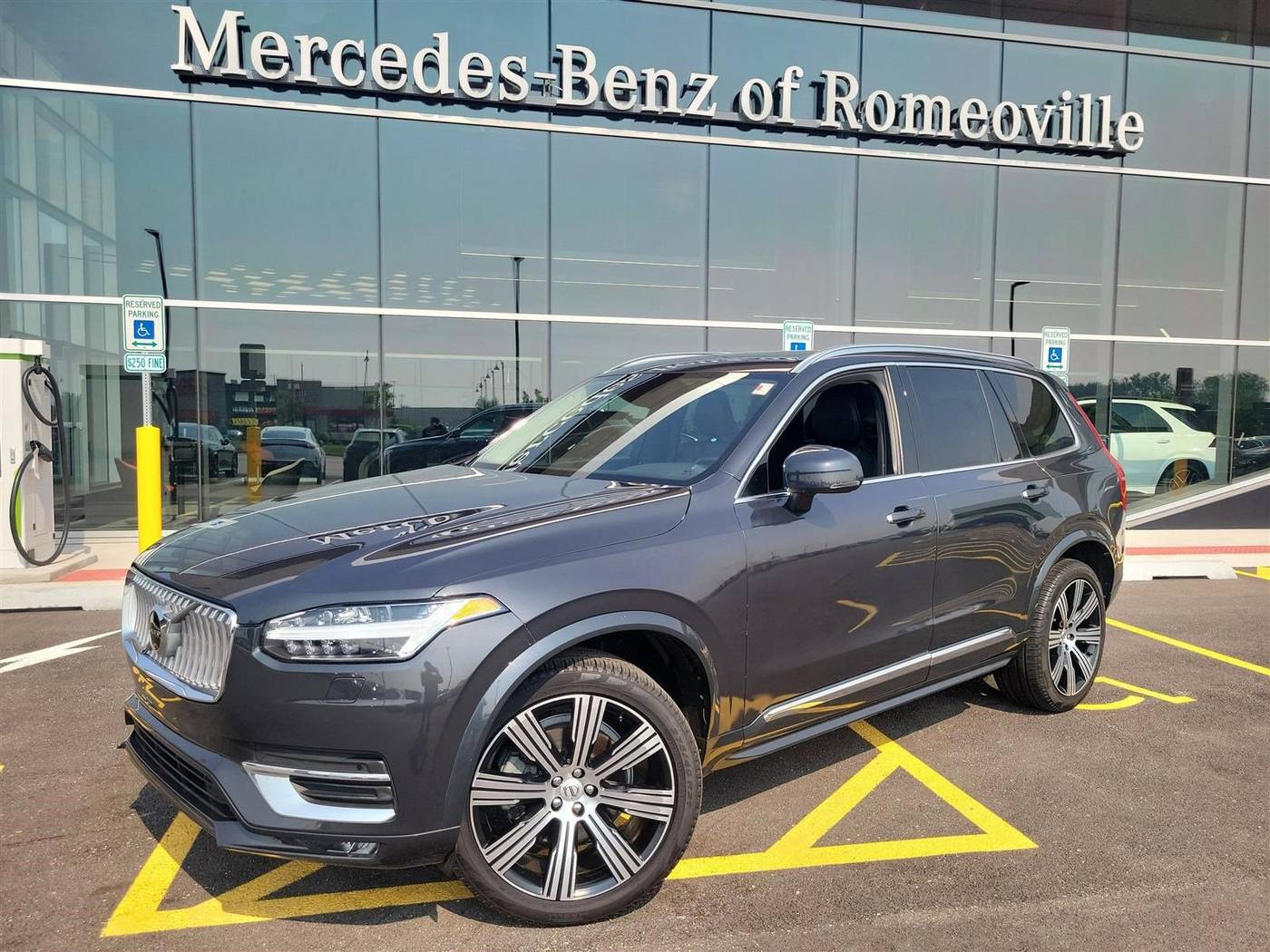 2022 Volvo XC90