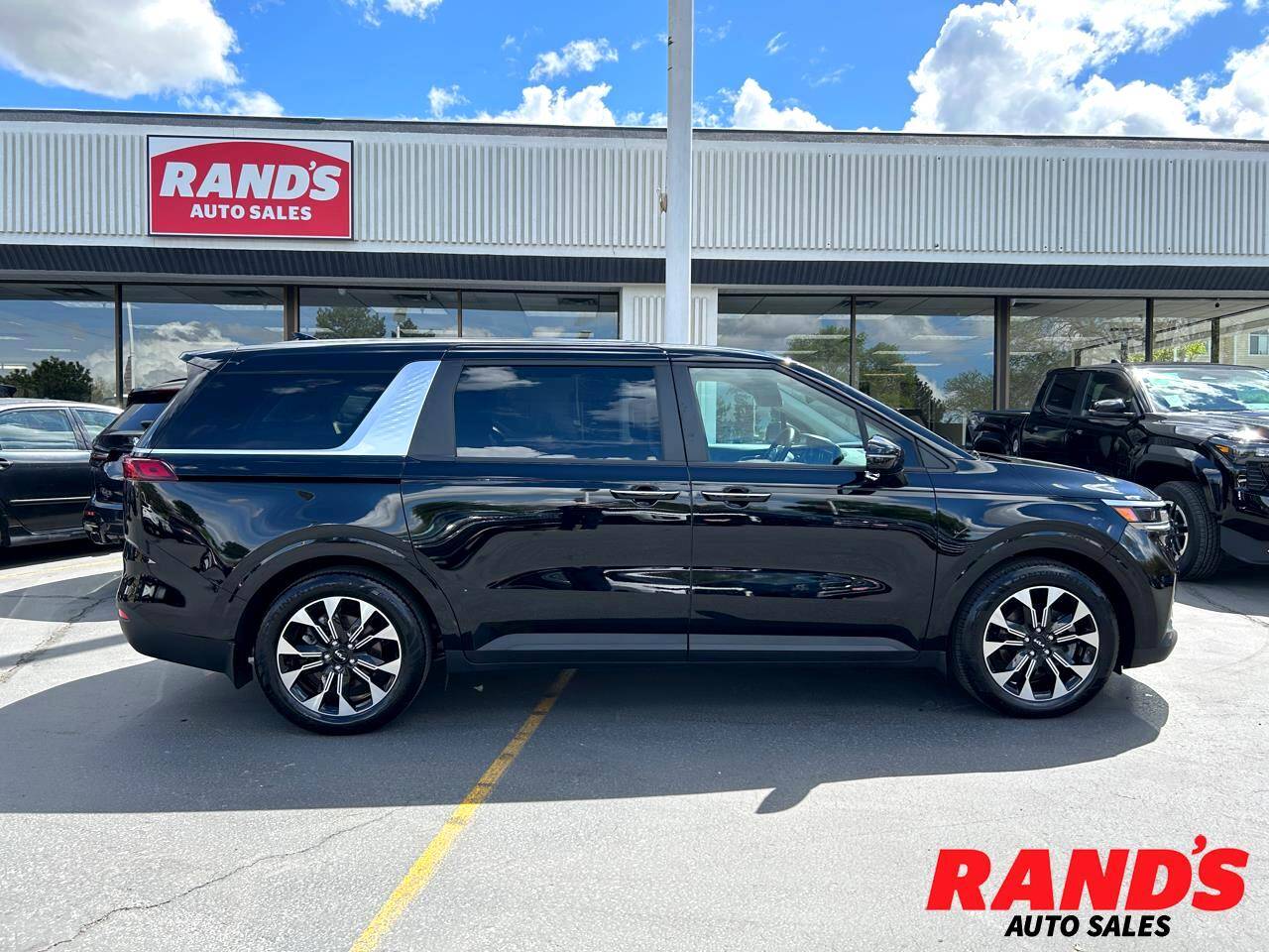 2024 Kia Carnival