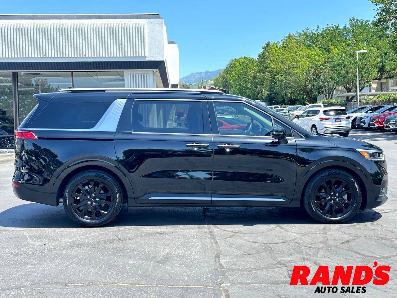 2024 Kia Carnival