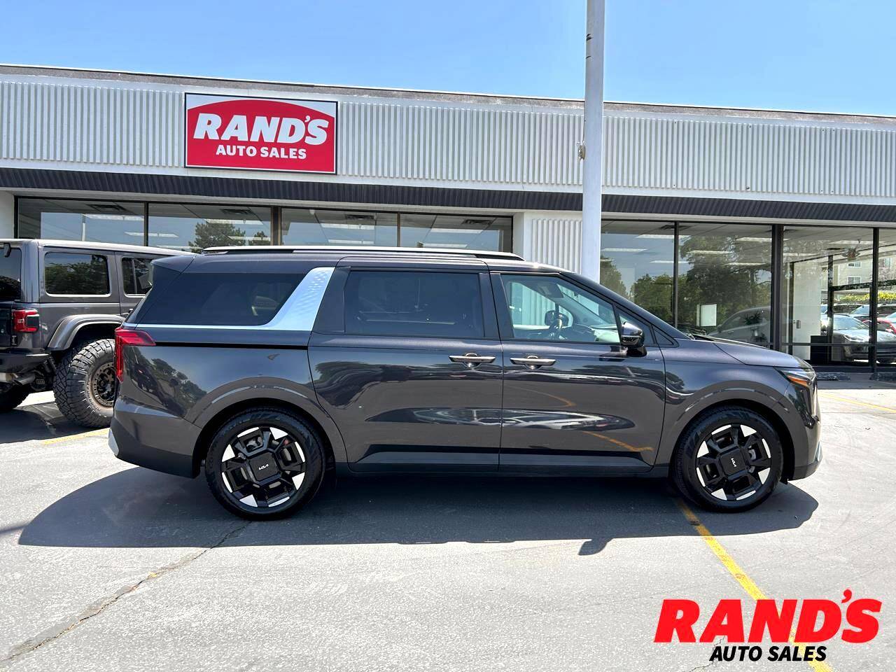 2025 Kia Carnival