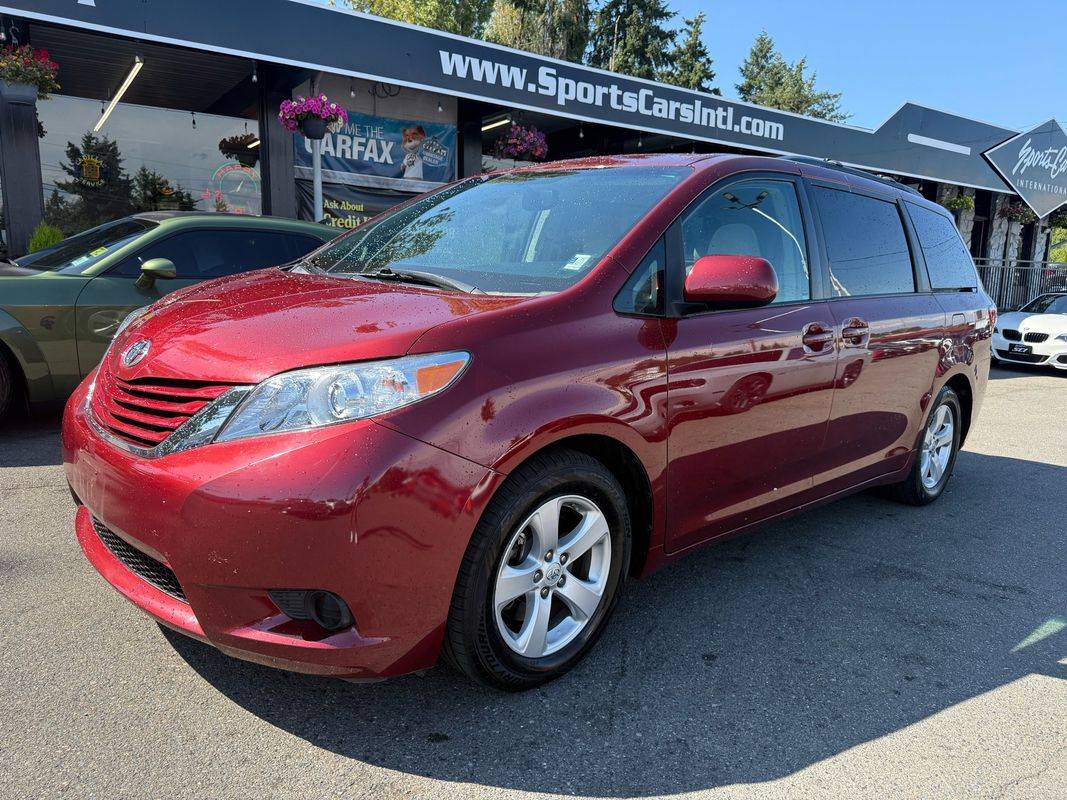 2016 Toyota Sienna