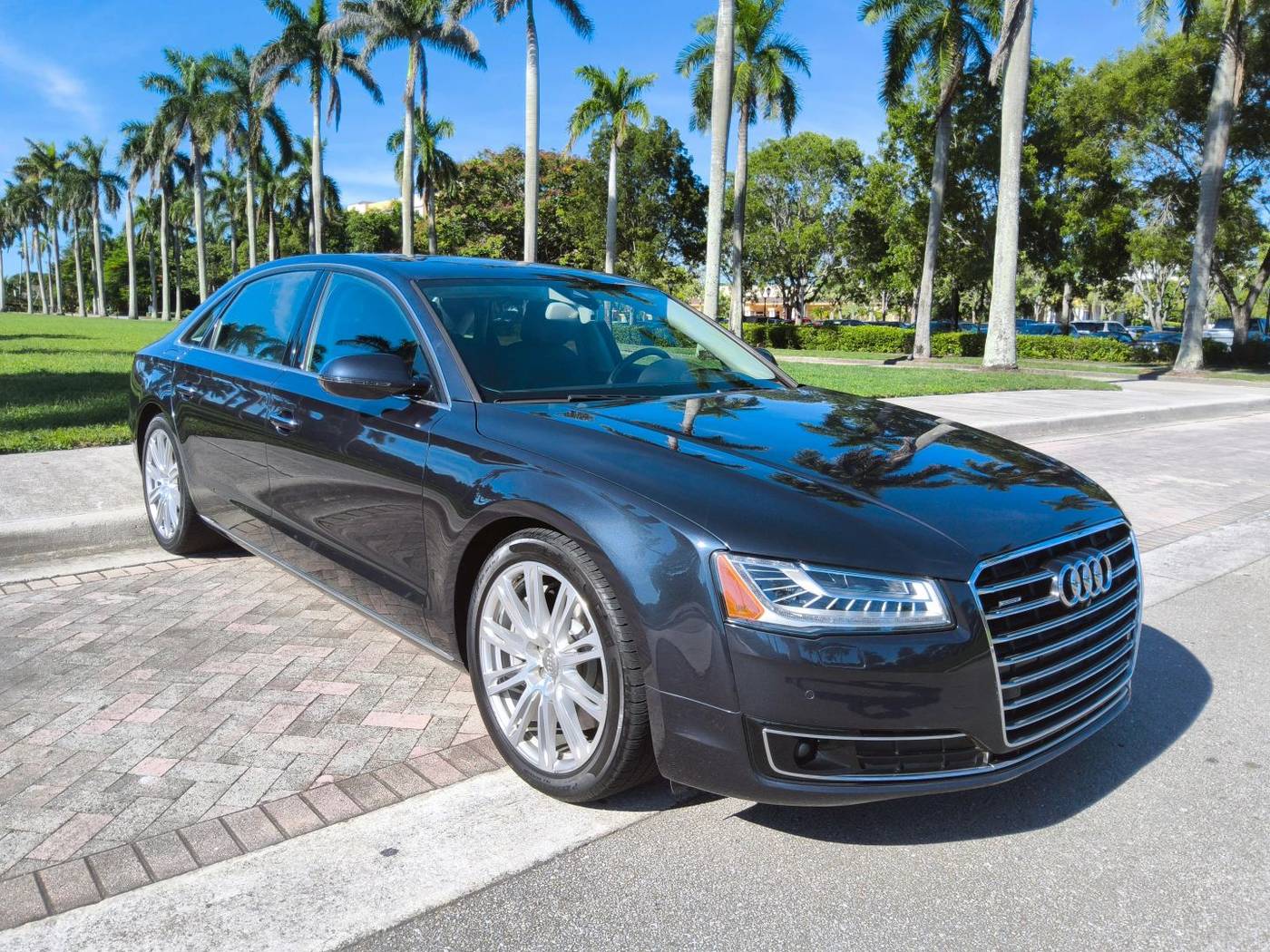 2015 Audi A8 L