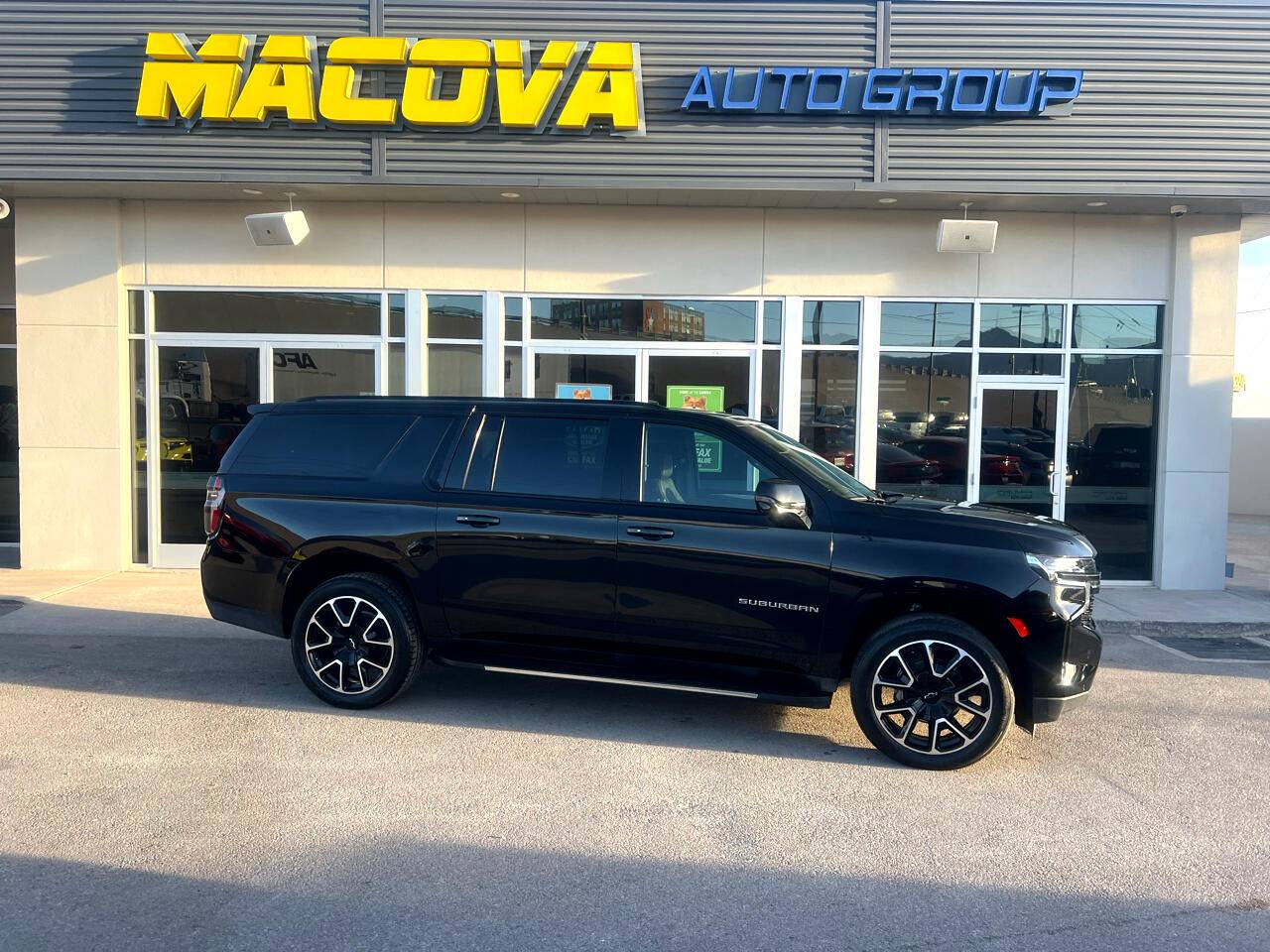 2023 Chevrolet Suburban