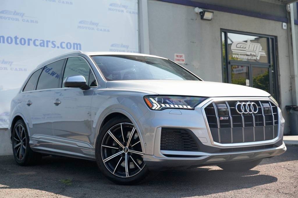 2022 Audi SQ7