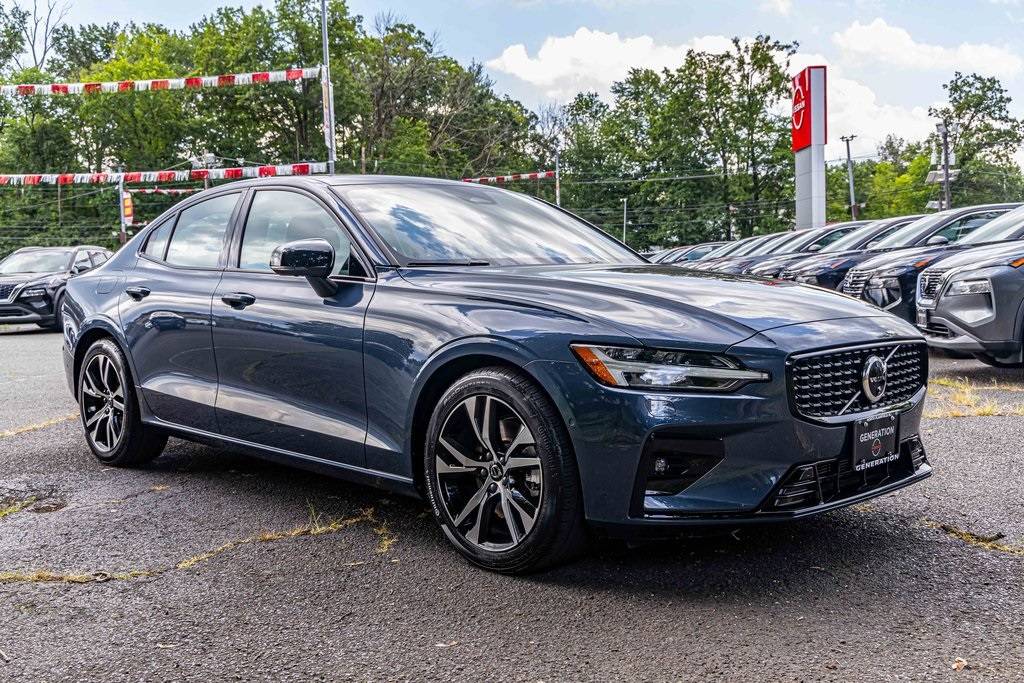 2025 Volvo S60