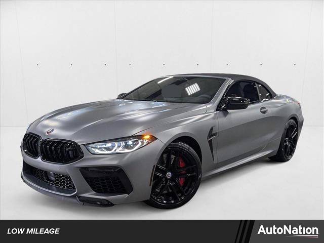 2023 BMW M8