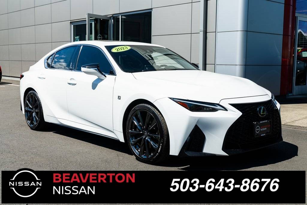 2023 Lexus IS
