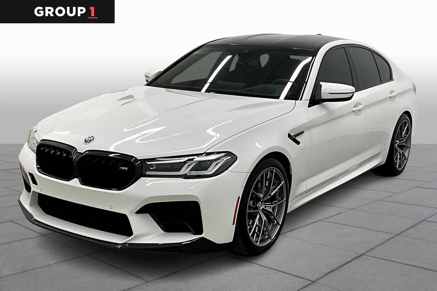 2023 BMW M5