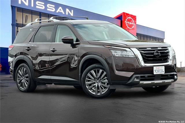 2022 Nissan Pathfinder