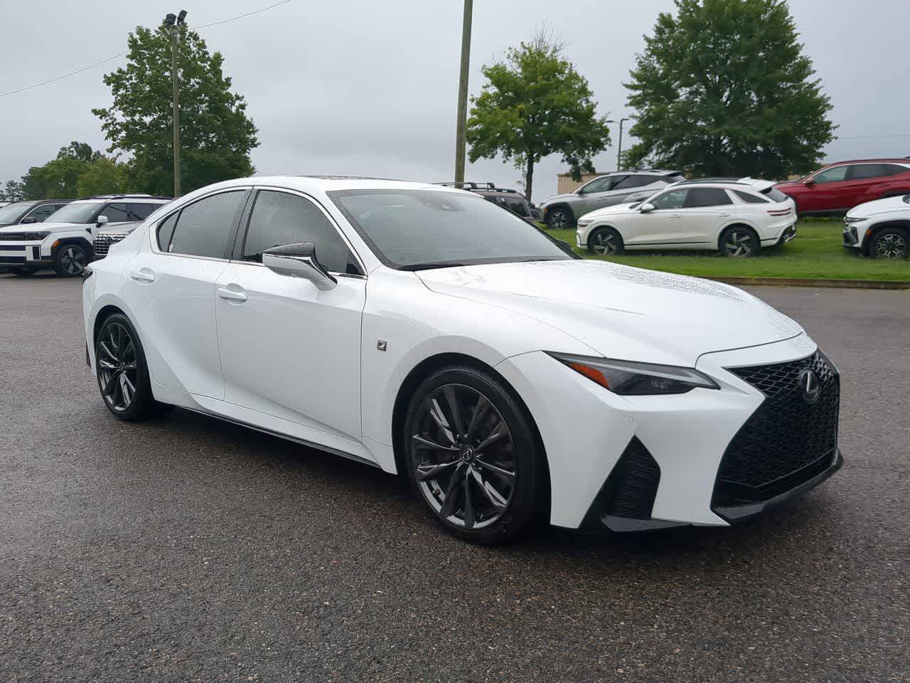 2022 Lexus IS