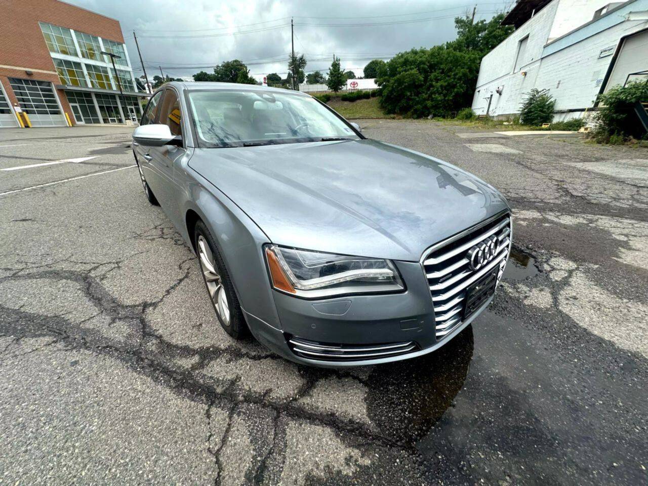 2014 Audi A8 L