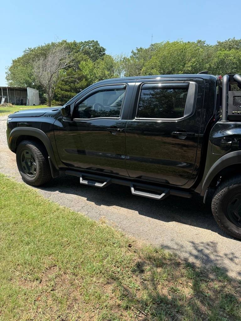 2024 Nissan Frontier