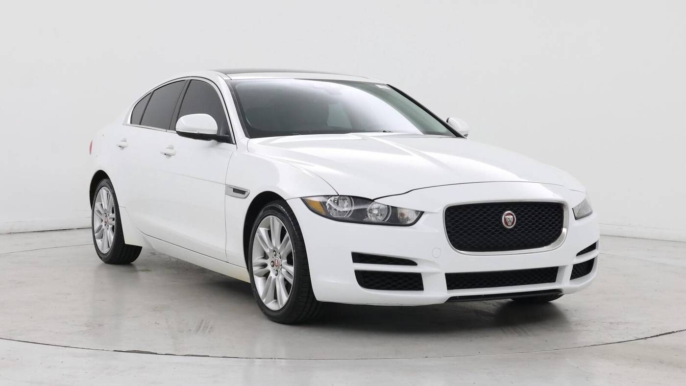 2019 Jaguar XE