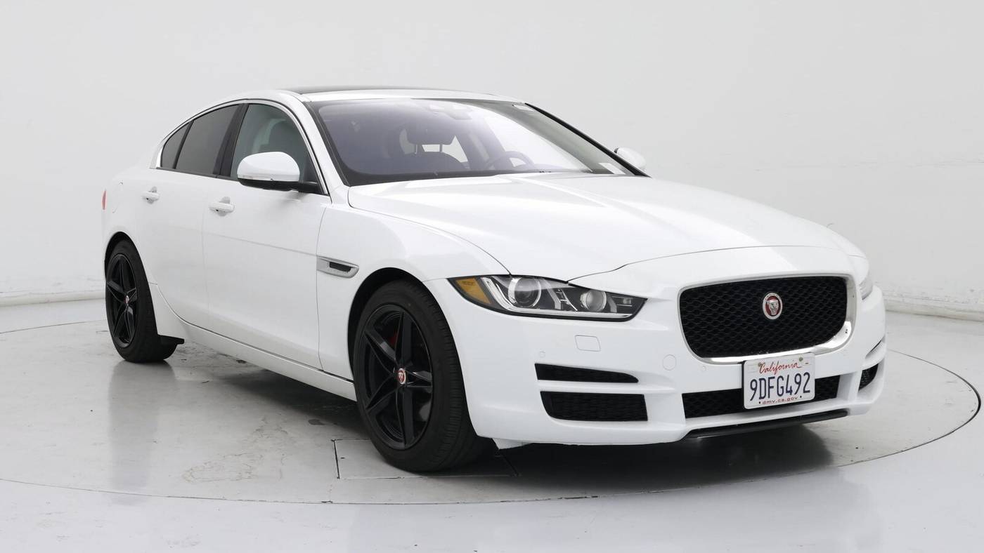 2017 Jaguar XE