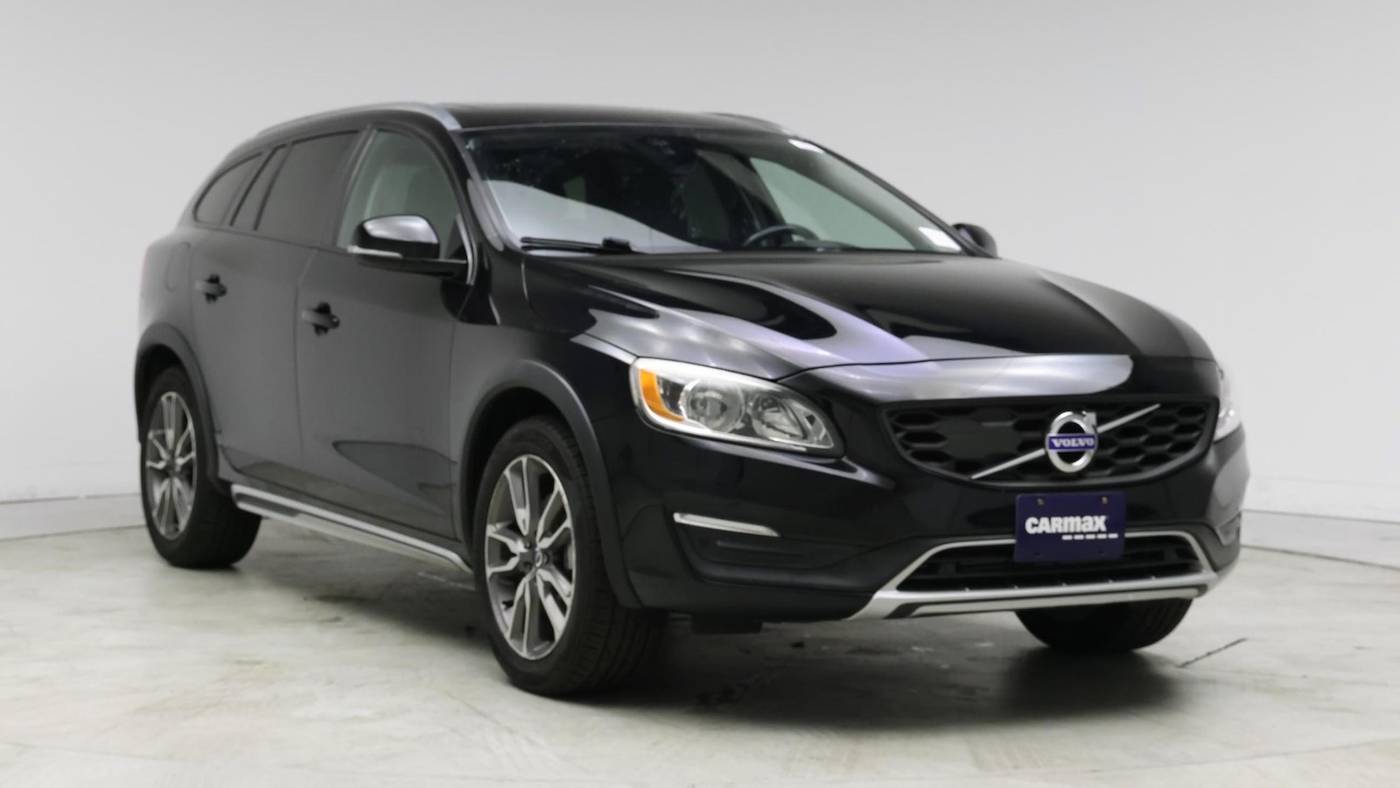 2018 Volvo V60 Cross Country