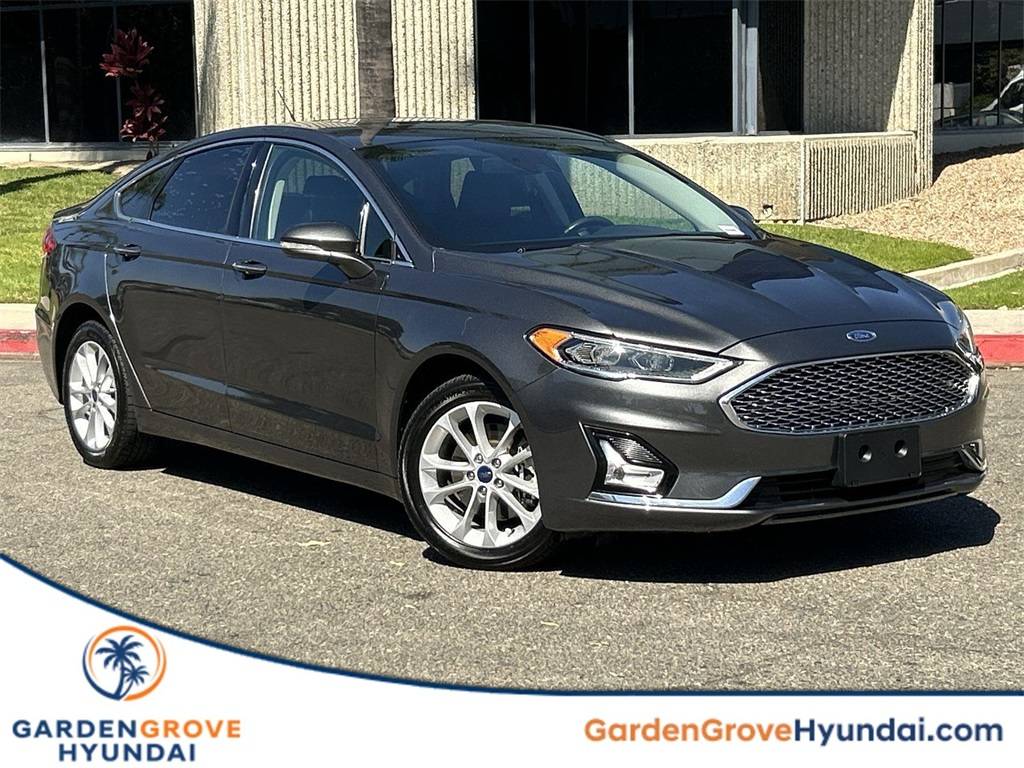 2020 Ford Fusion Energi