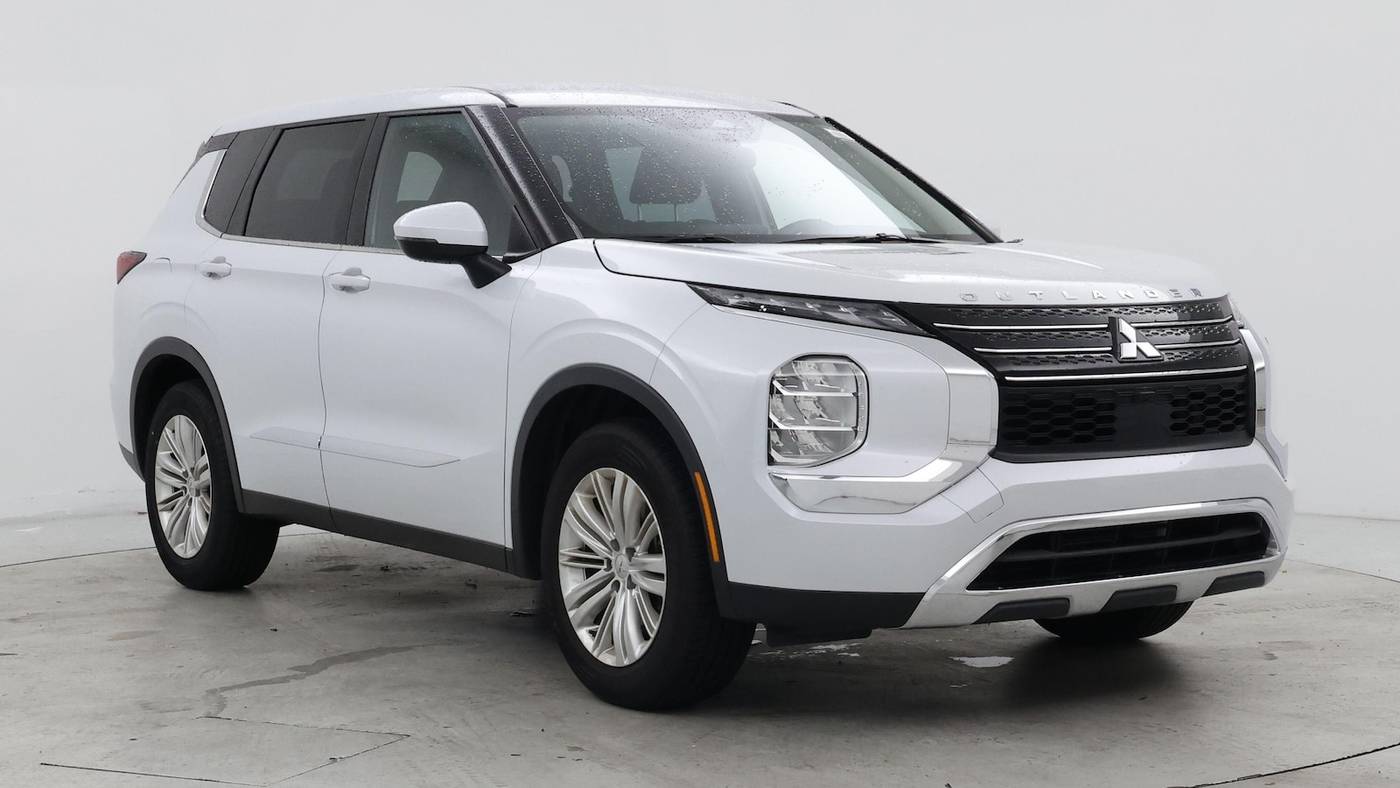 2023 Mitsubishi Outlander