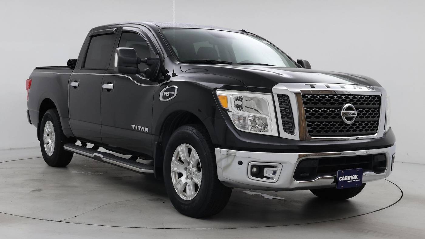 2017 Nissan Titan