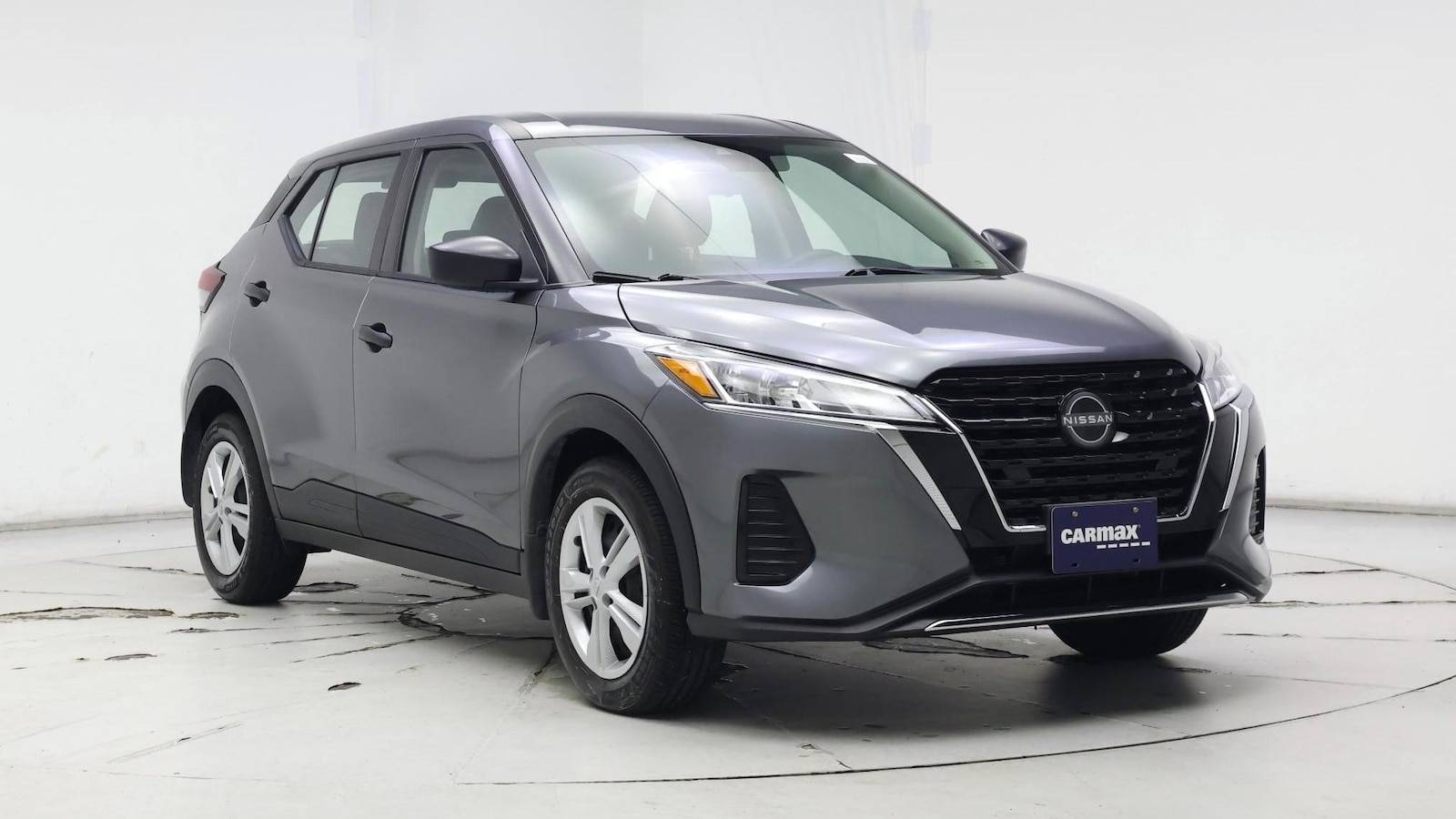 2023 Nissan Kicks