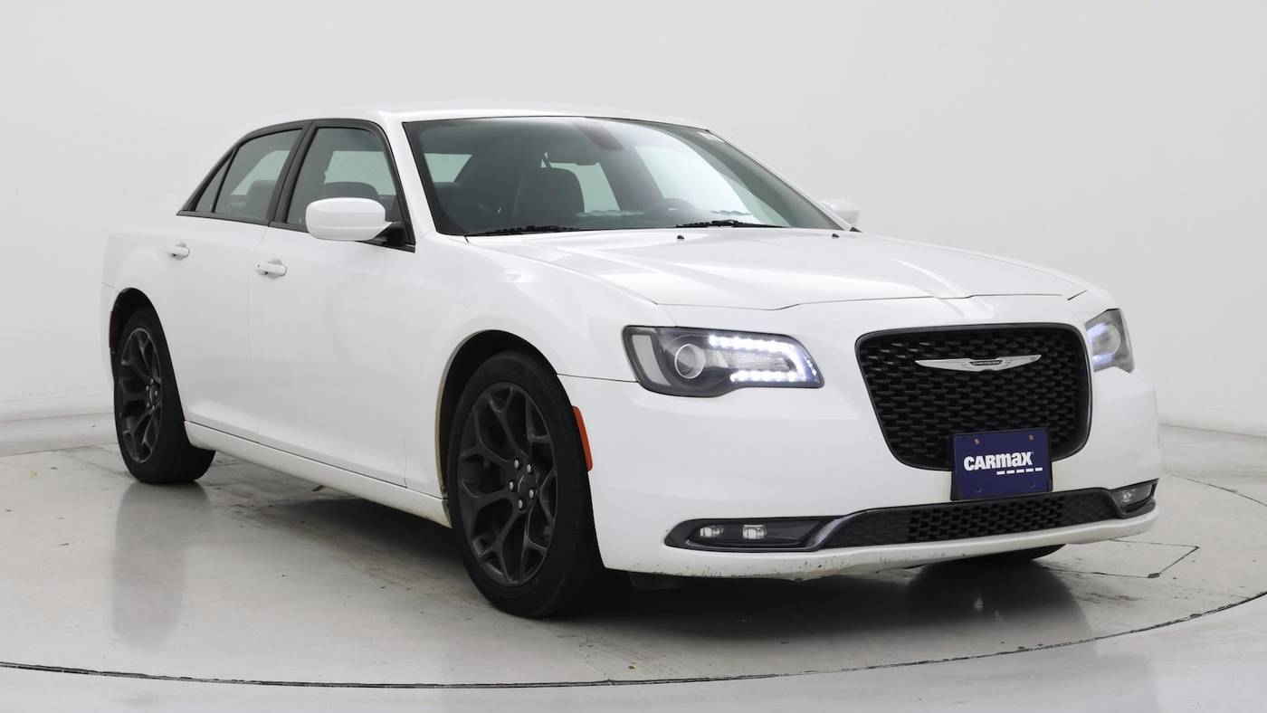 2019 Chrysler 300
