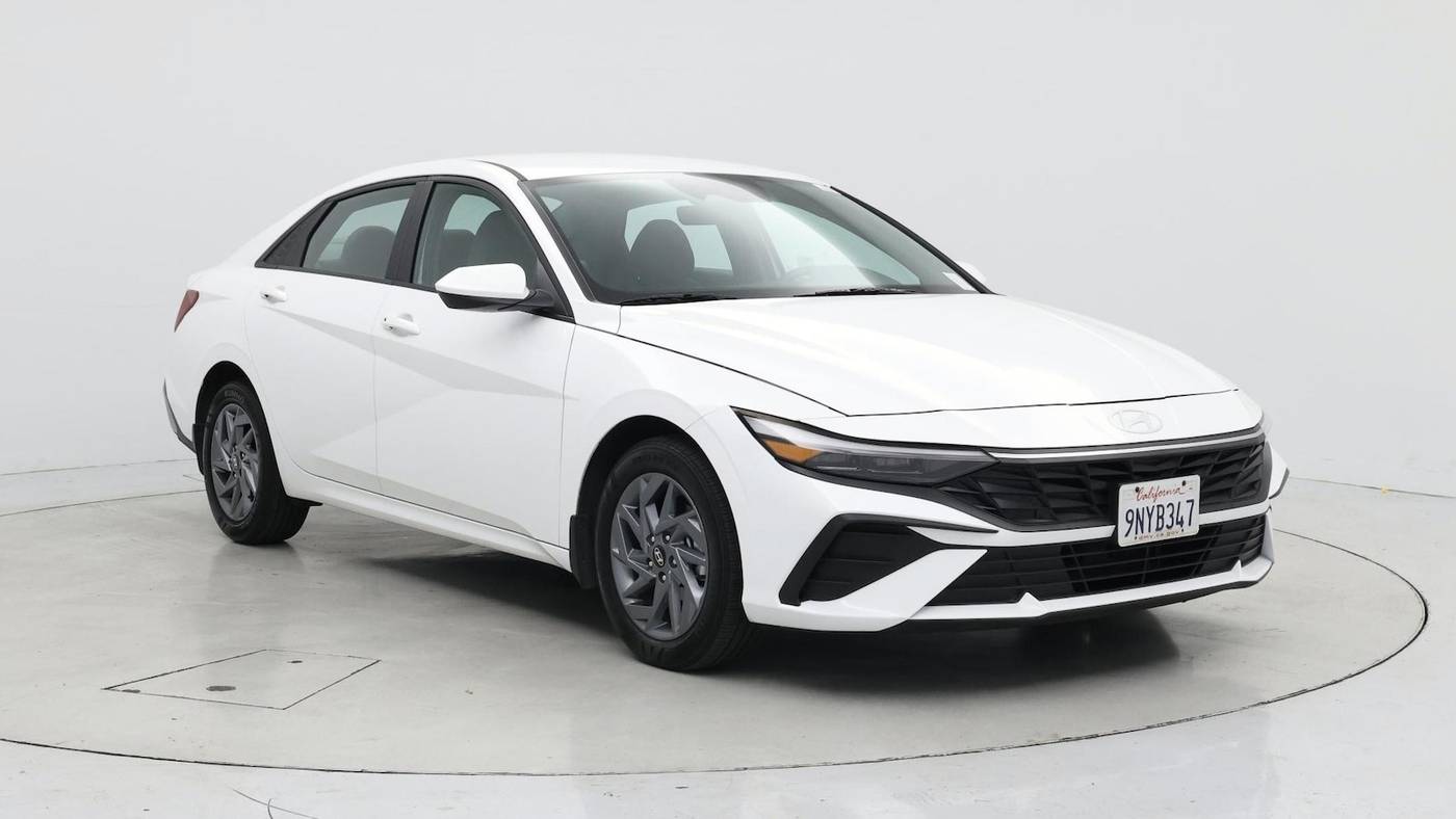 2024 Hyundai Elantra Hybrid