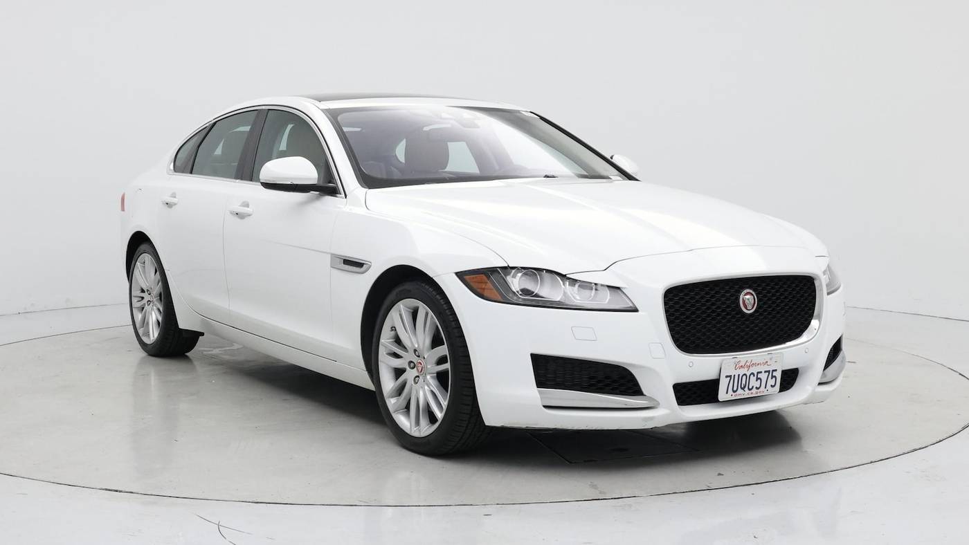 2017 Jaguar XF