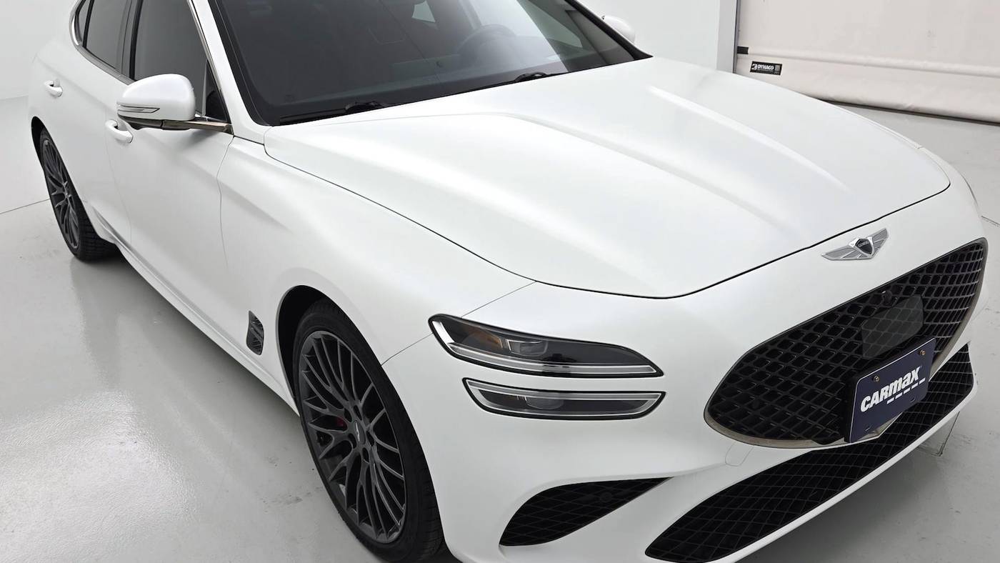 2022 Genesis G70