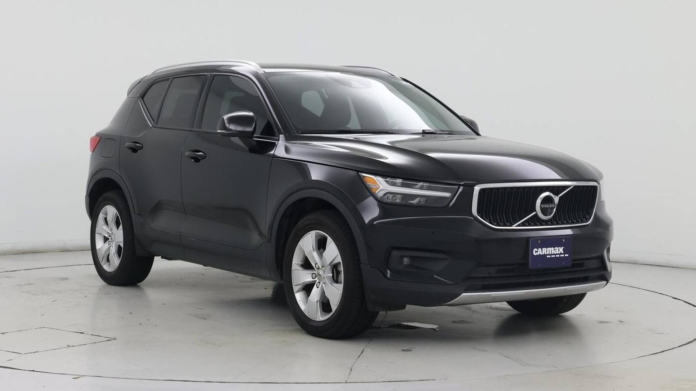 2022 Volvo XC40
