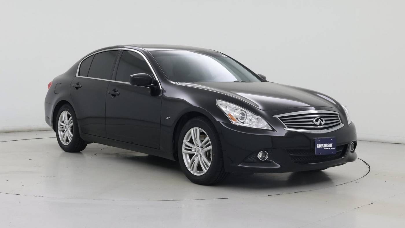 2015 Infiniti Q40